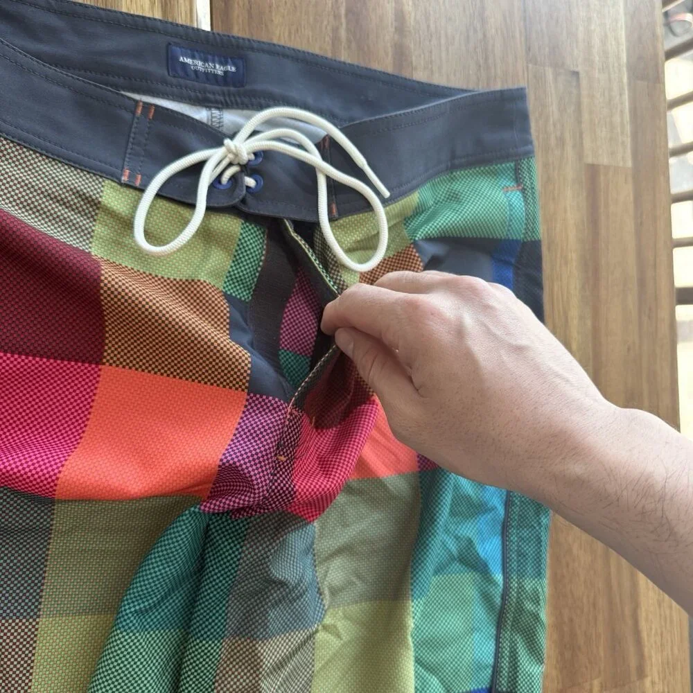 American Eagle AE‎ Board Shorts Mens Swim Trunks Sz L Beach Vacation Resort NWOT